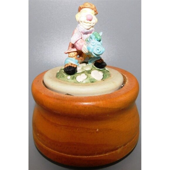9815/466 Lot of 4 Clown Figurines One is a Music Box - Picture 2 of 16